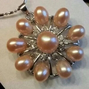 Pink 10-Pearl Freshwater & Center Akoya Necklace